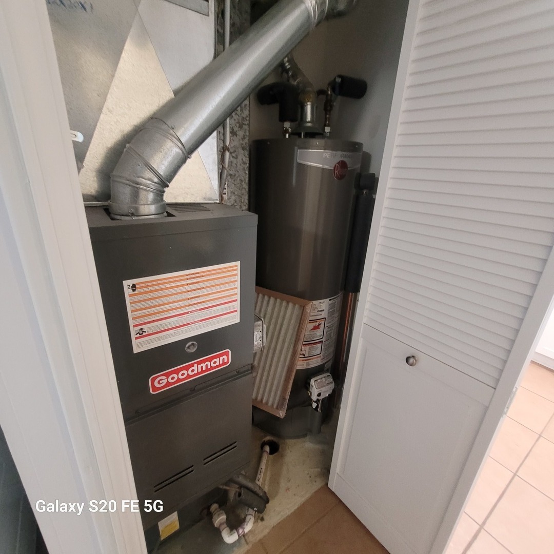 7309 Winthrop Way Unit: 2