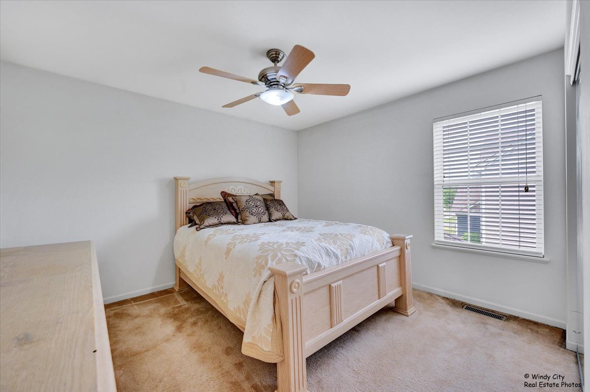 231 Valencia Parkway