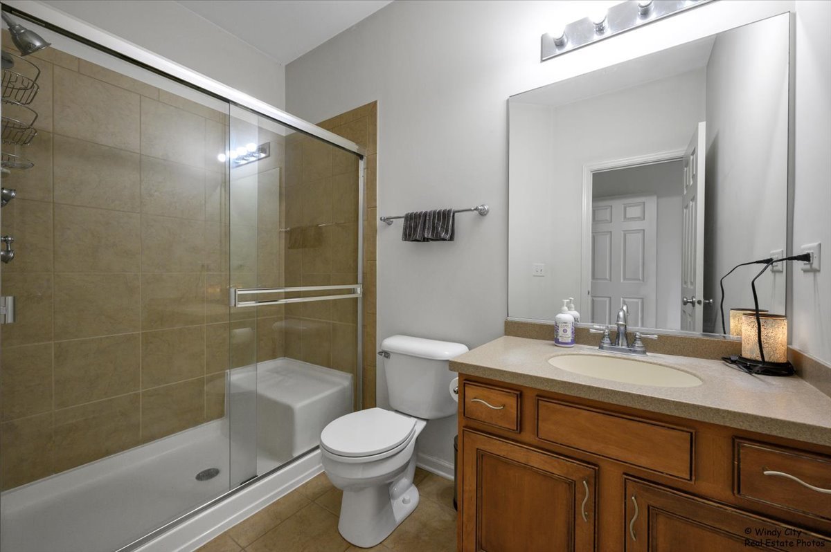 231 Valencia Parkway