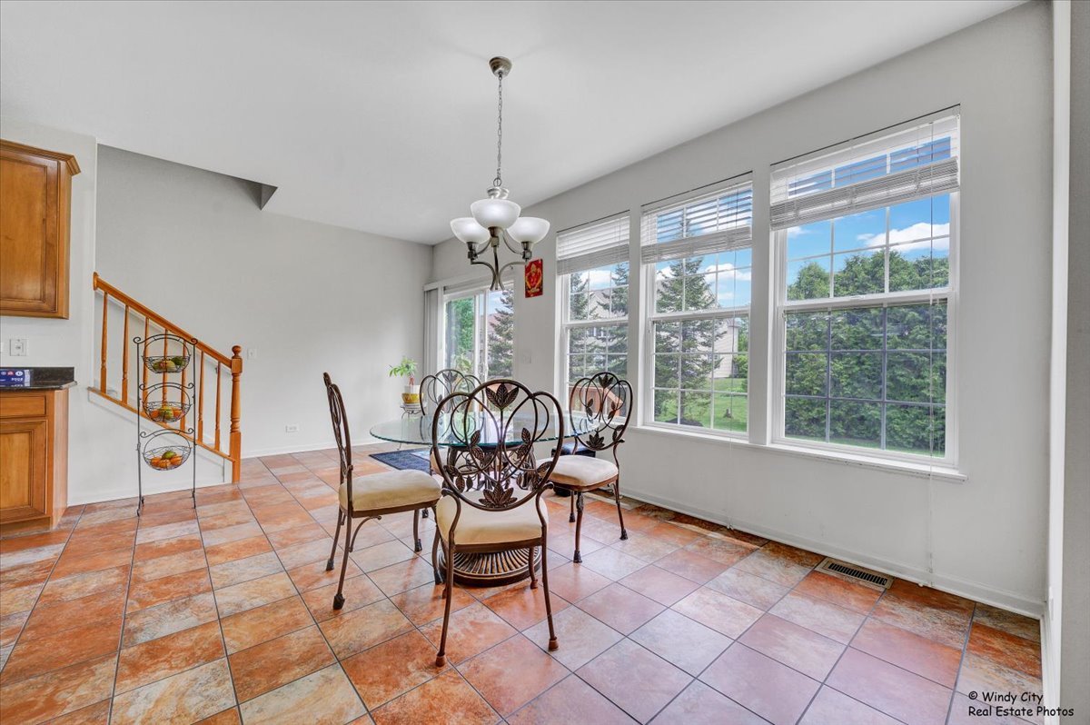 231 Valencia Parkway