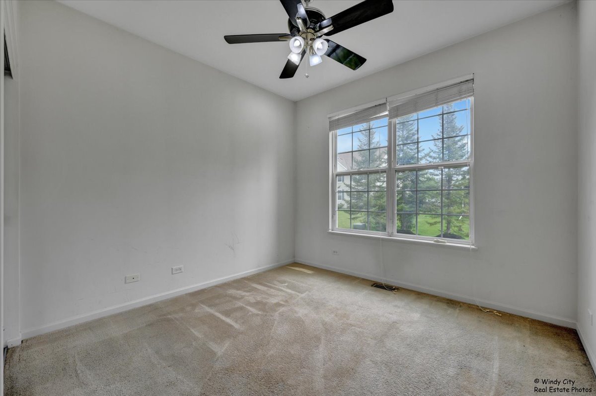 231 Valencia Parkway