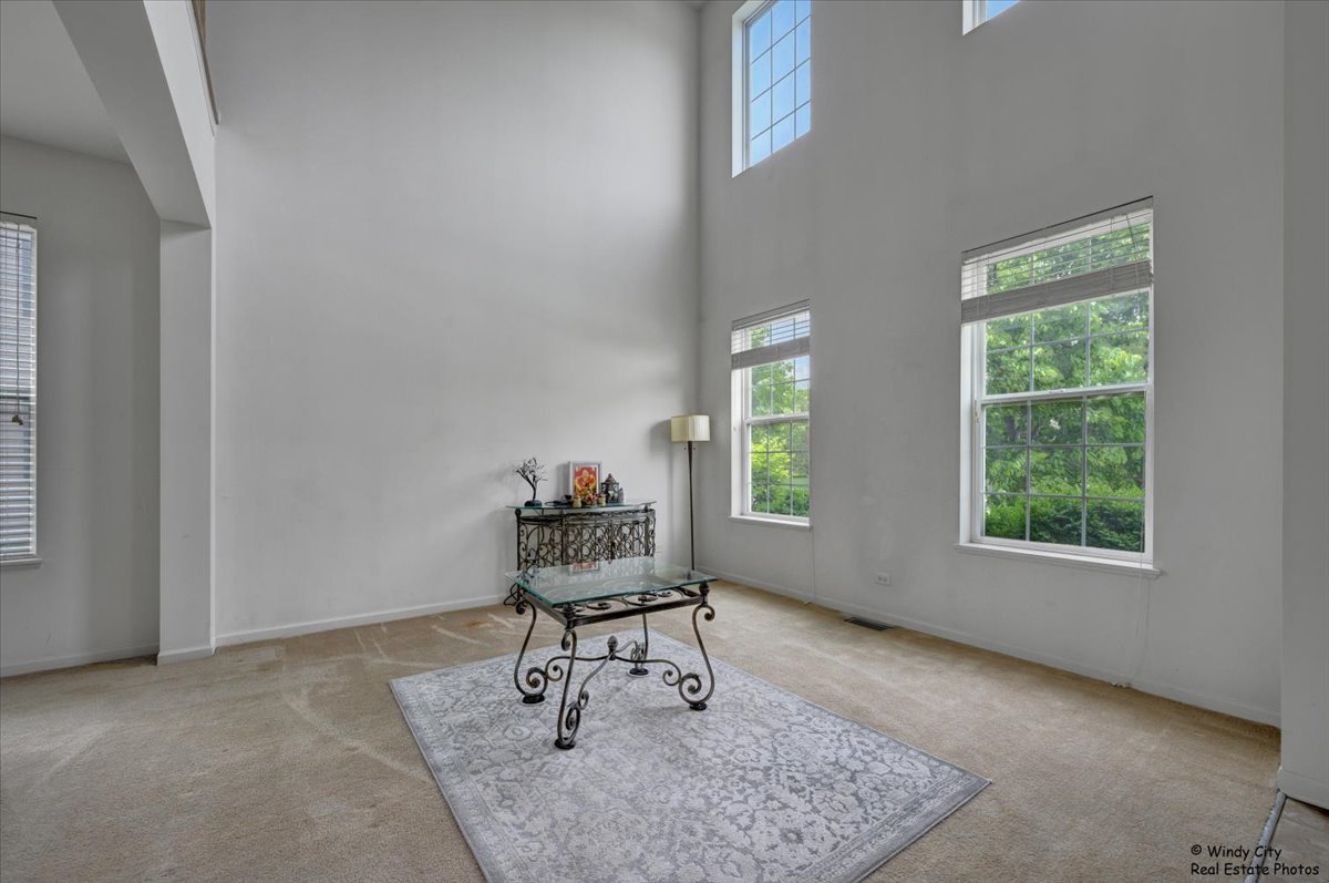 231 Valencia Parkway