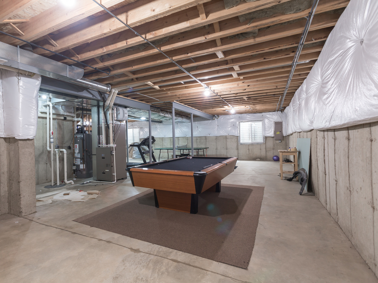 879 Oak Ridge Boulevard