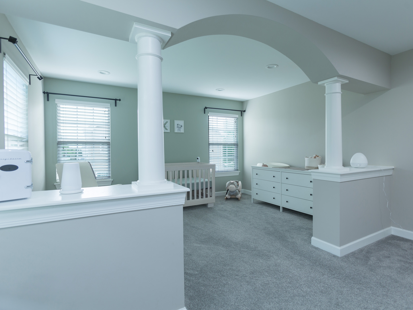 879 Oak Ridge Boulevard