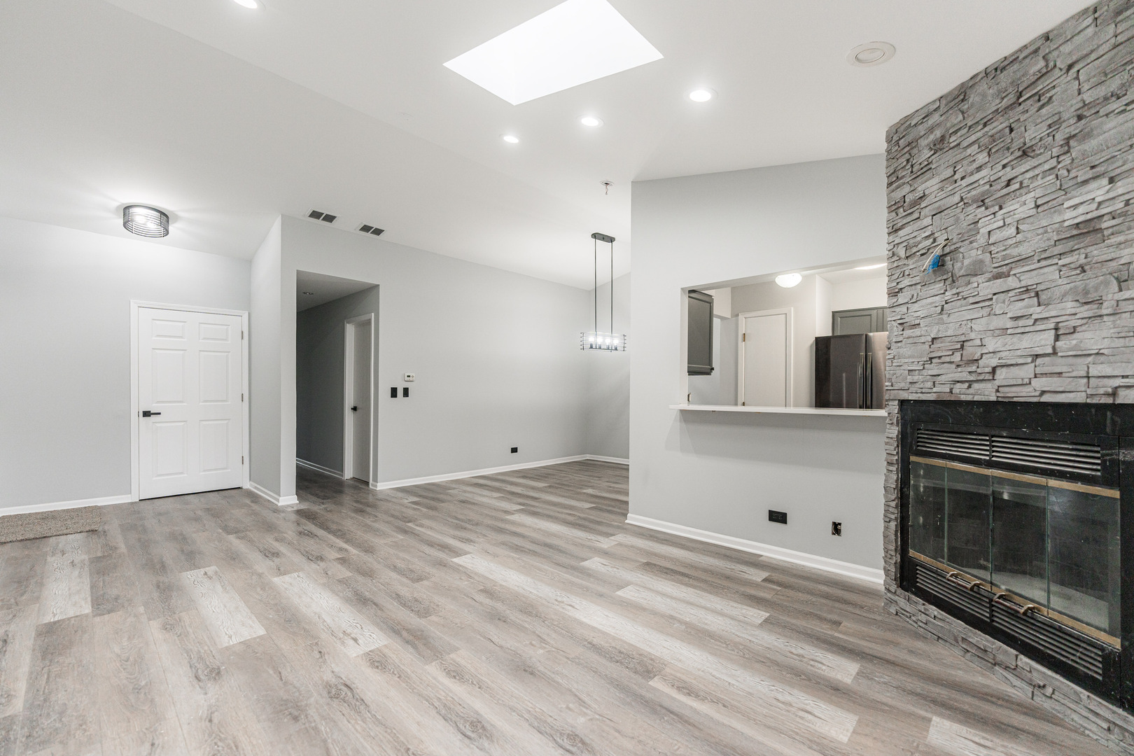 405 Walters Lane Unit: 2A