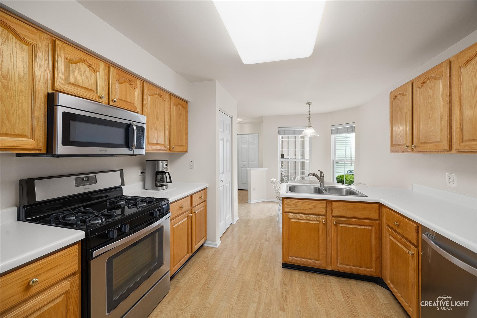 937 Huntington Drive