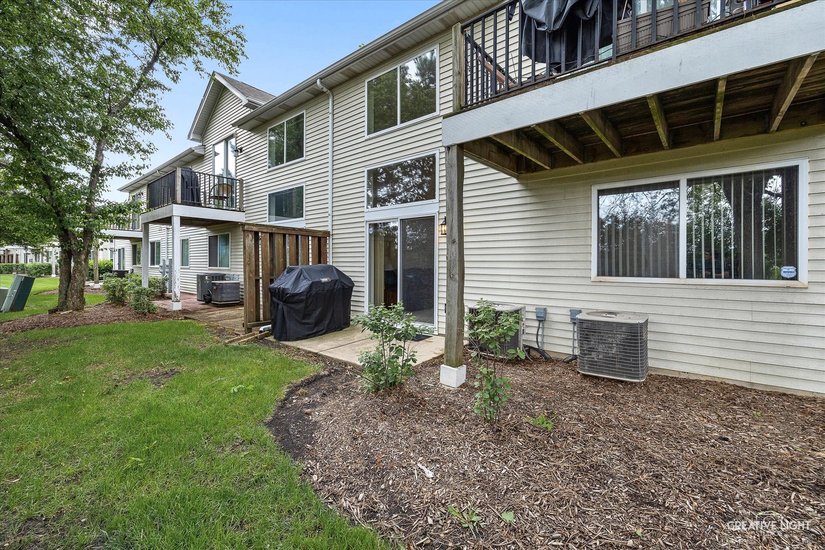 937 Huntington Drive