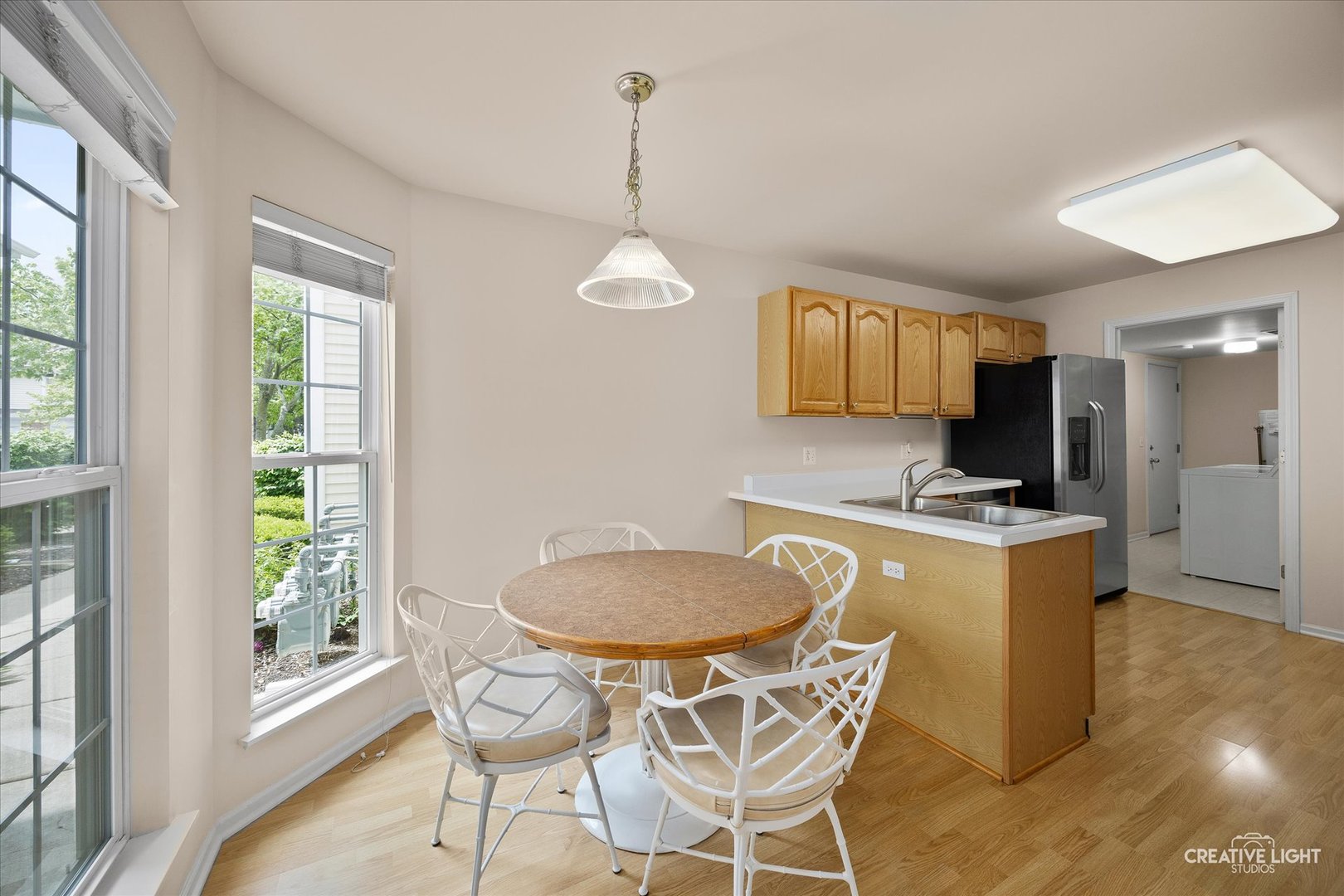 937 Huntington Drive