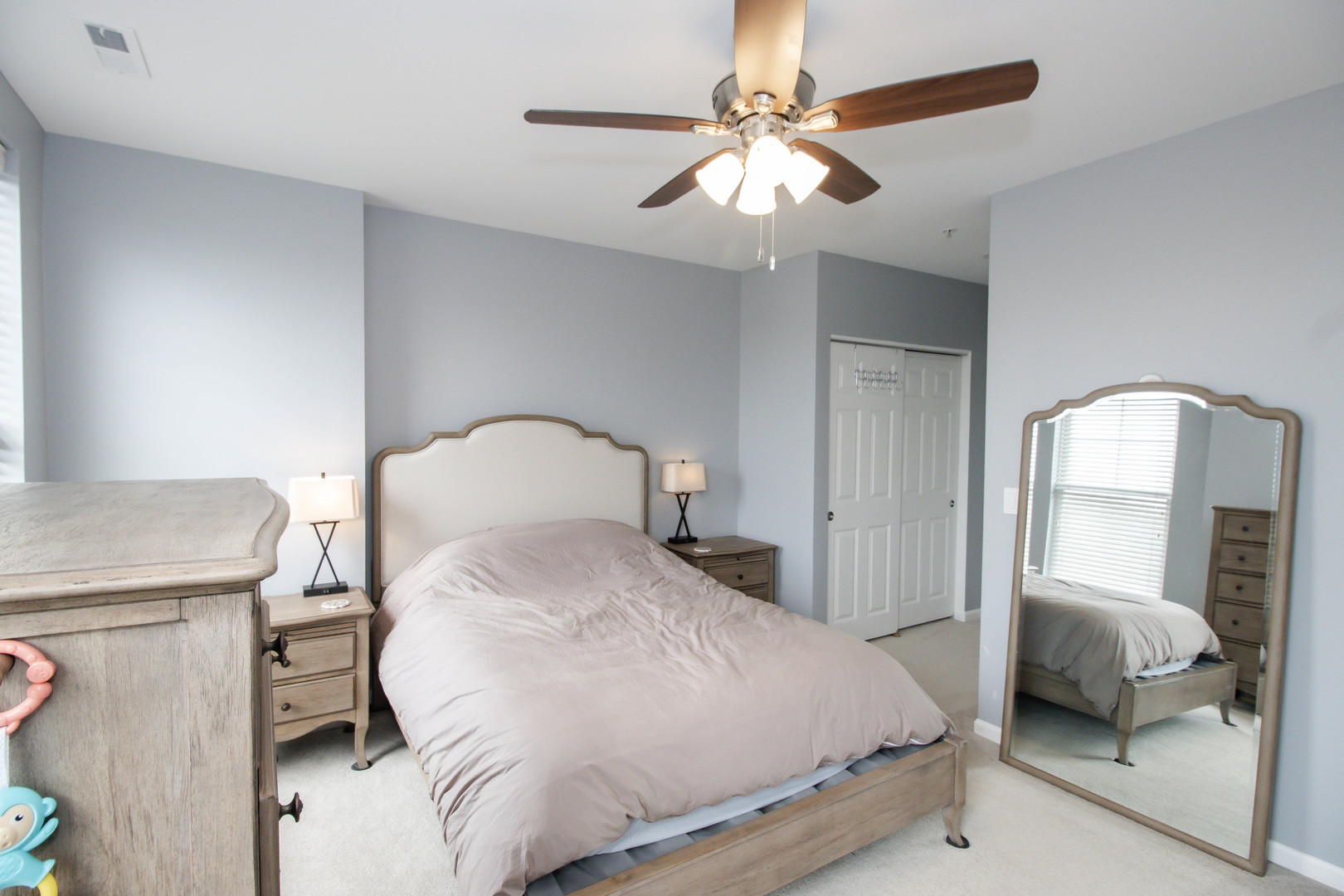 7243 Madison Street Unit: 415