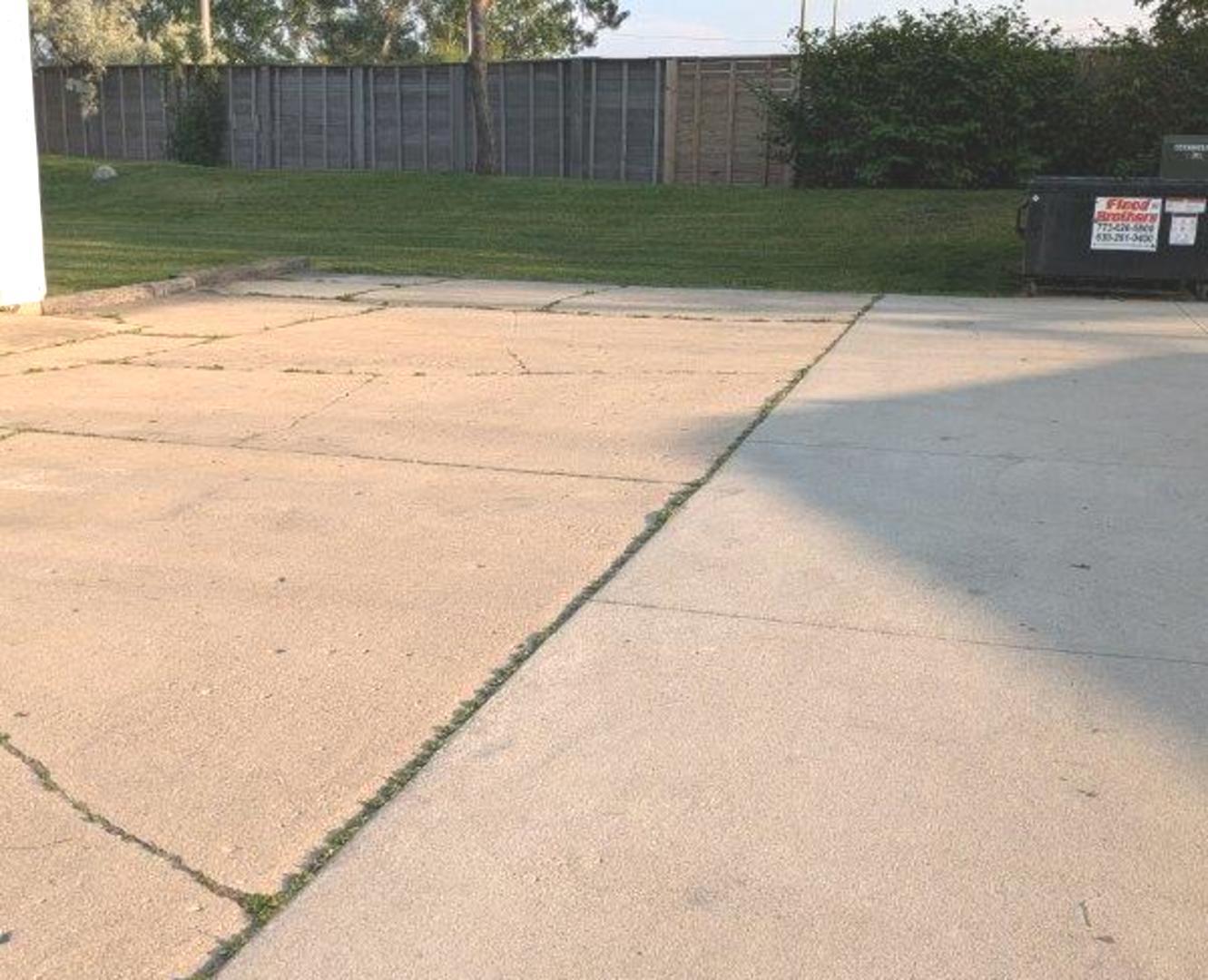 21W185 Tee Lane Unit: C