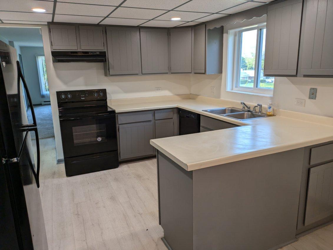 21W185 Tee Lane Unit: C