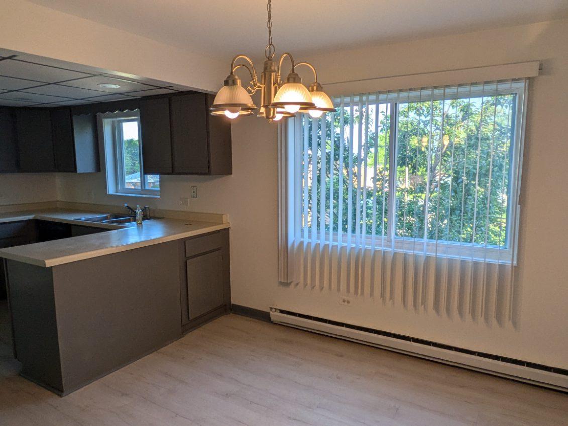 21W185 Tee Lane Unit: C