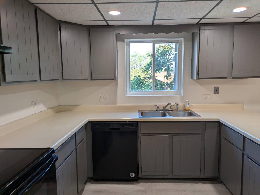 21W185 Tee Lane Unit: C