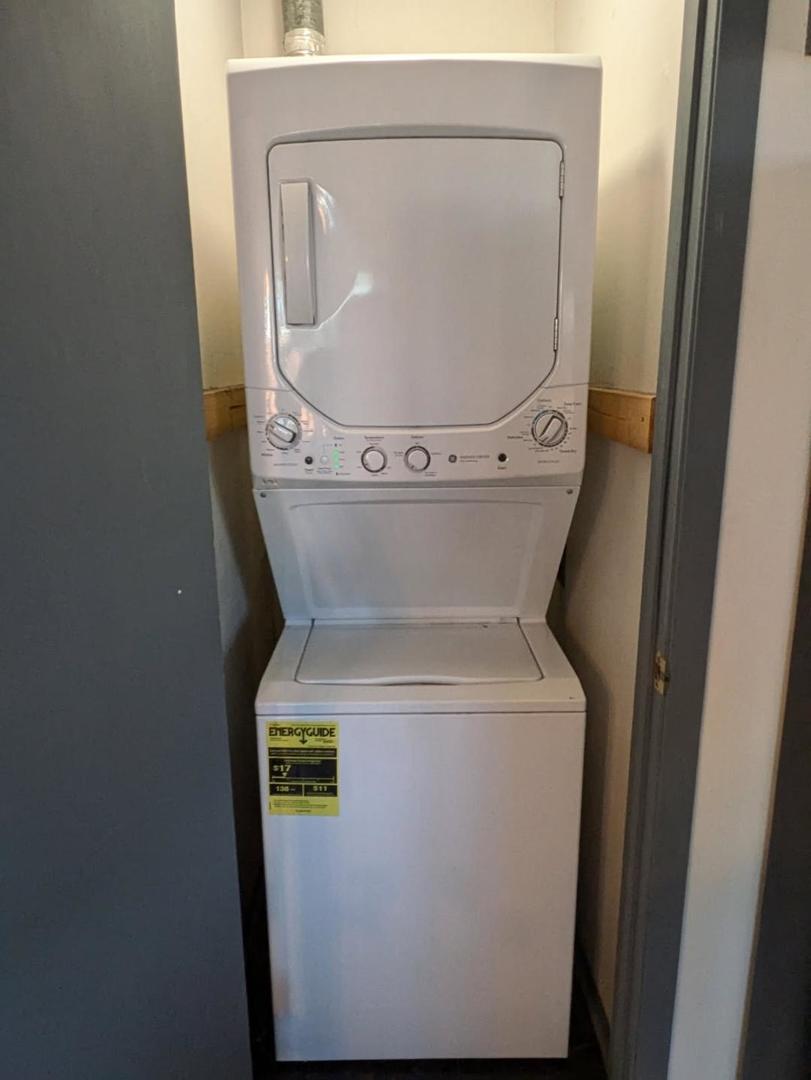 21W185 Tee Lane Unit: C