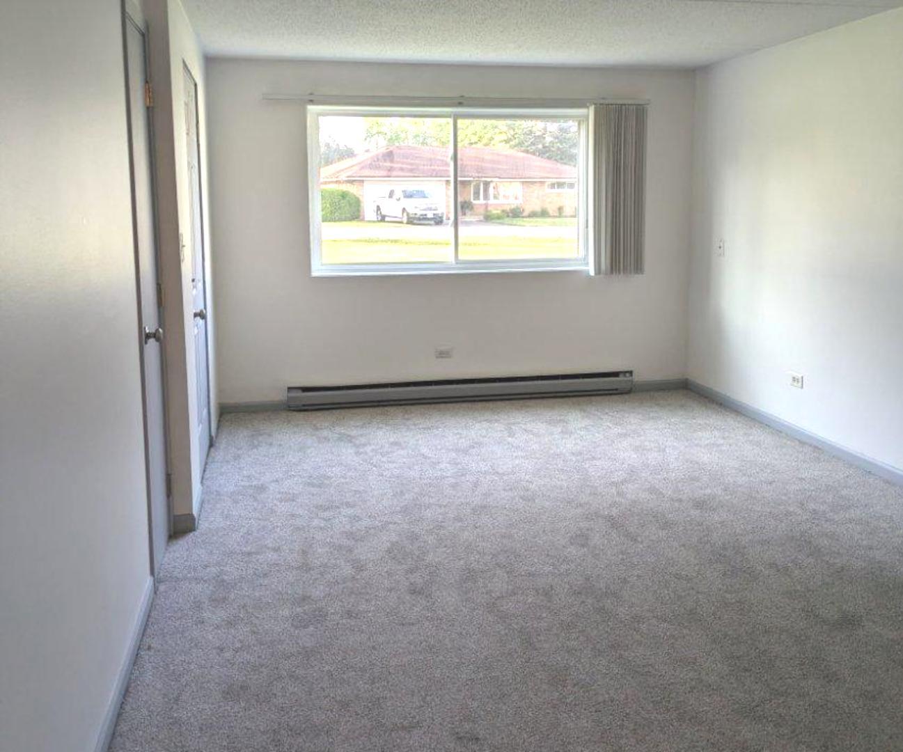 21W185 Tee Lane Unit: A