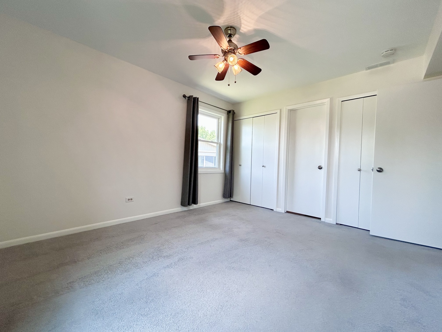 5820 Wilshire Court Unit: B