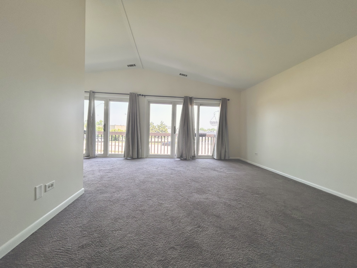 5820 Wilshire Court Unit: B