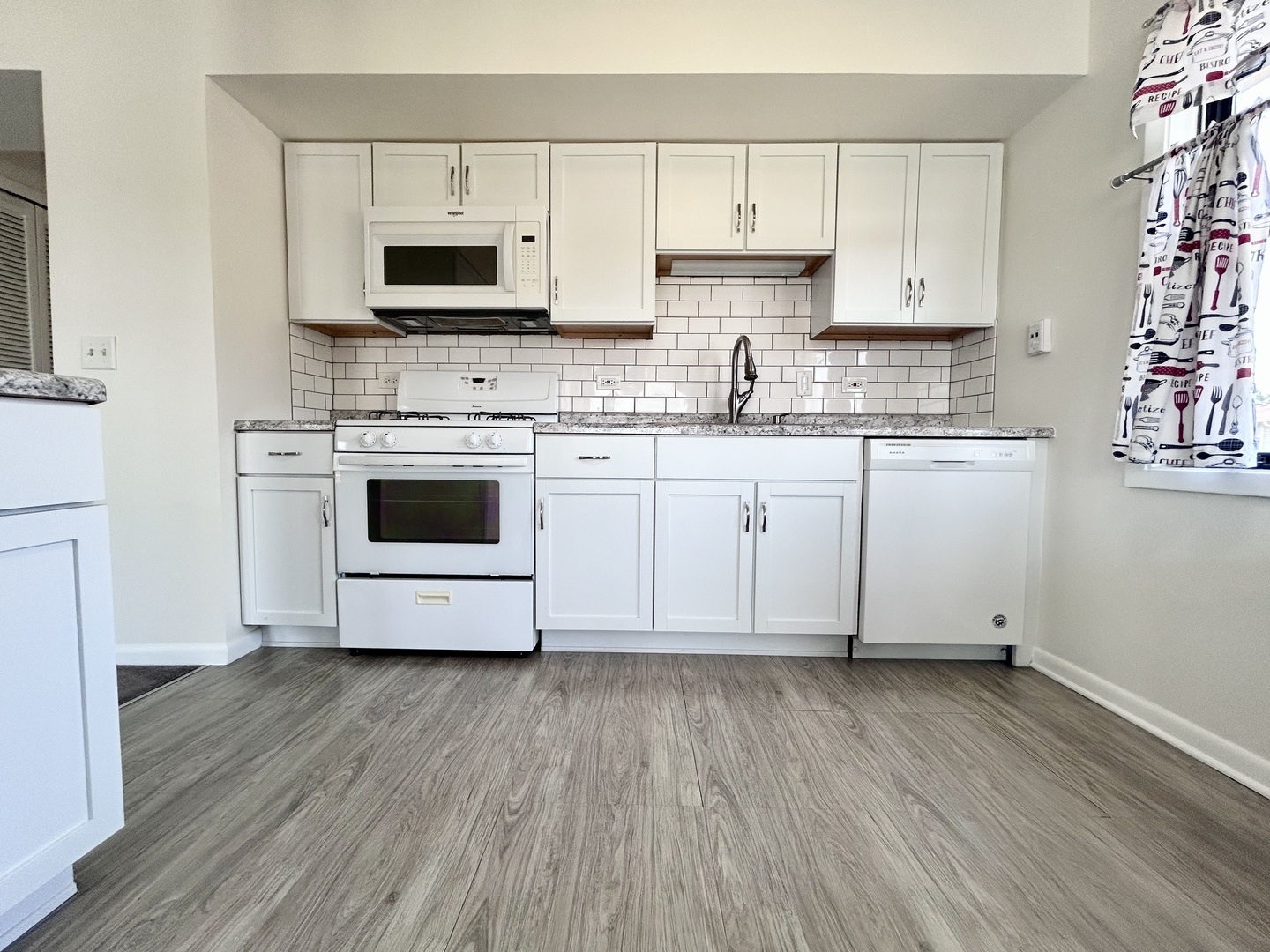 5820 Wilshire Court Unit: B