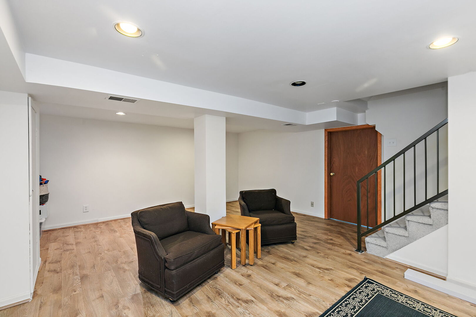 632 Bridgeview Point