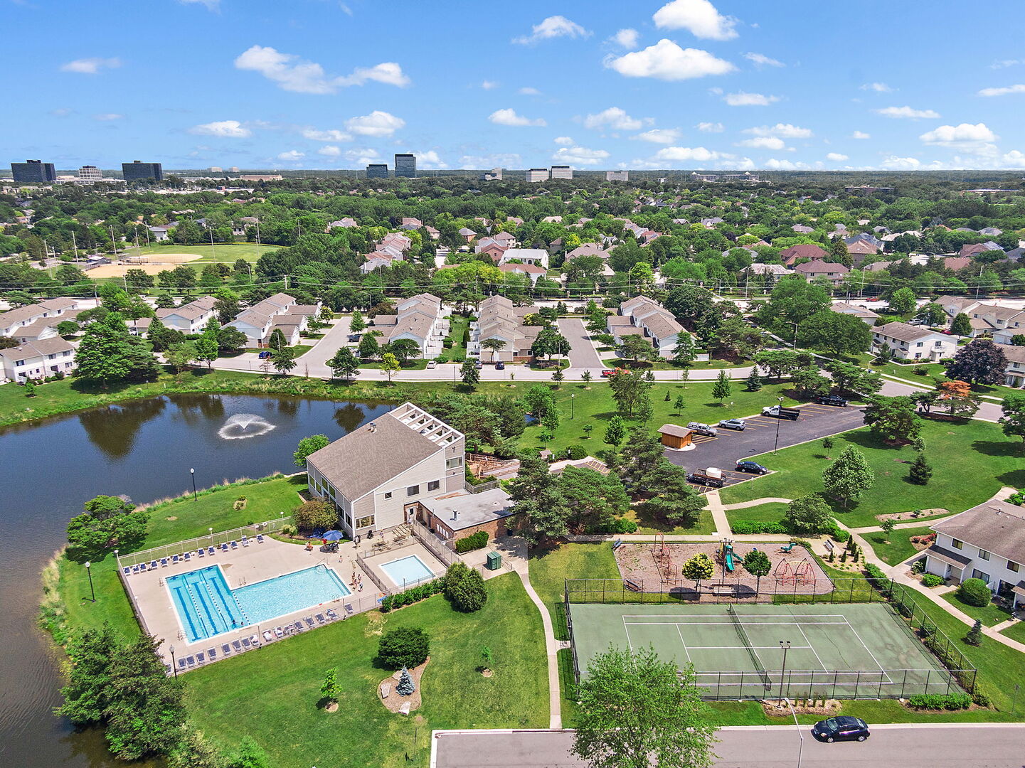 632 Bridgeview Point