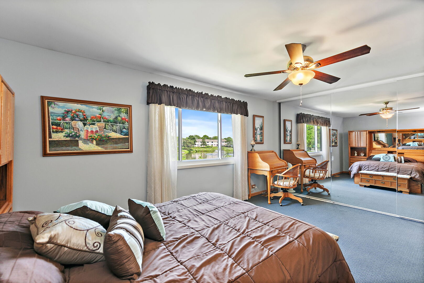 632 Bridgeview Point