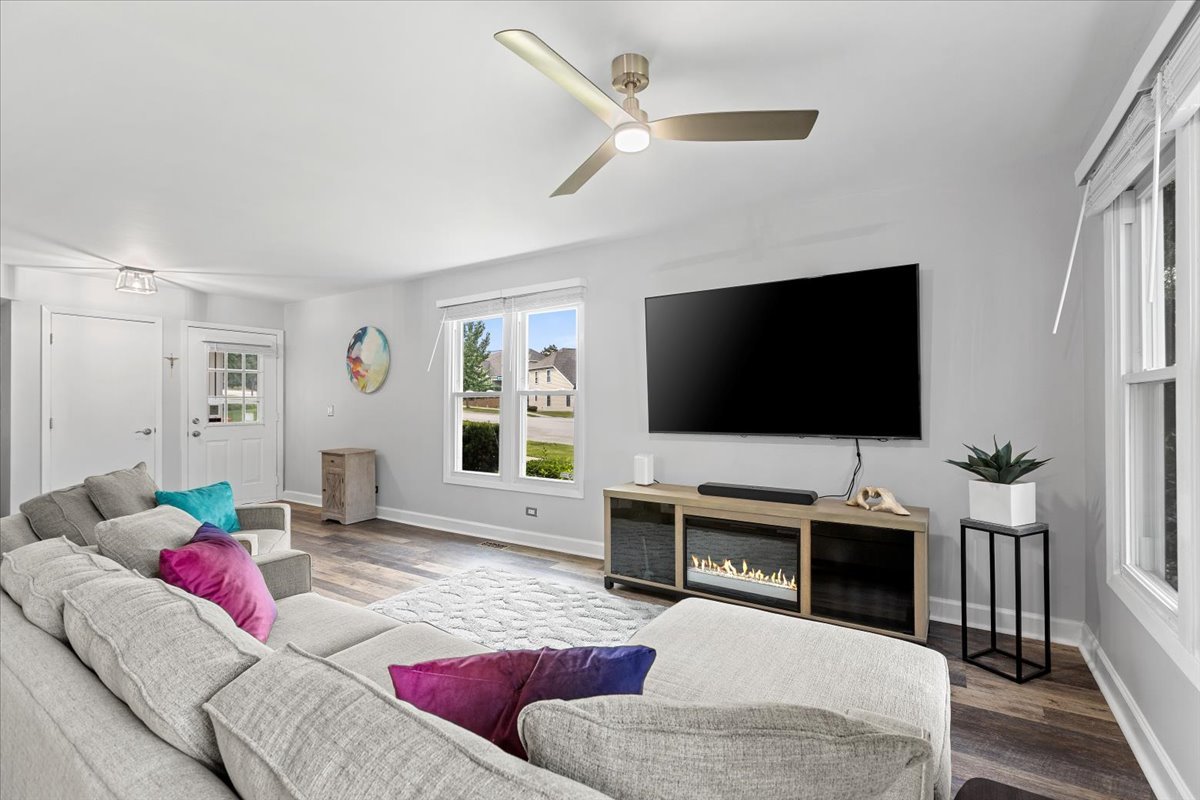 1801 Pebble Beach Circle Unit: 1