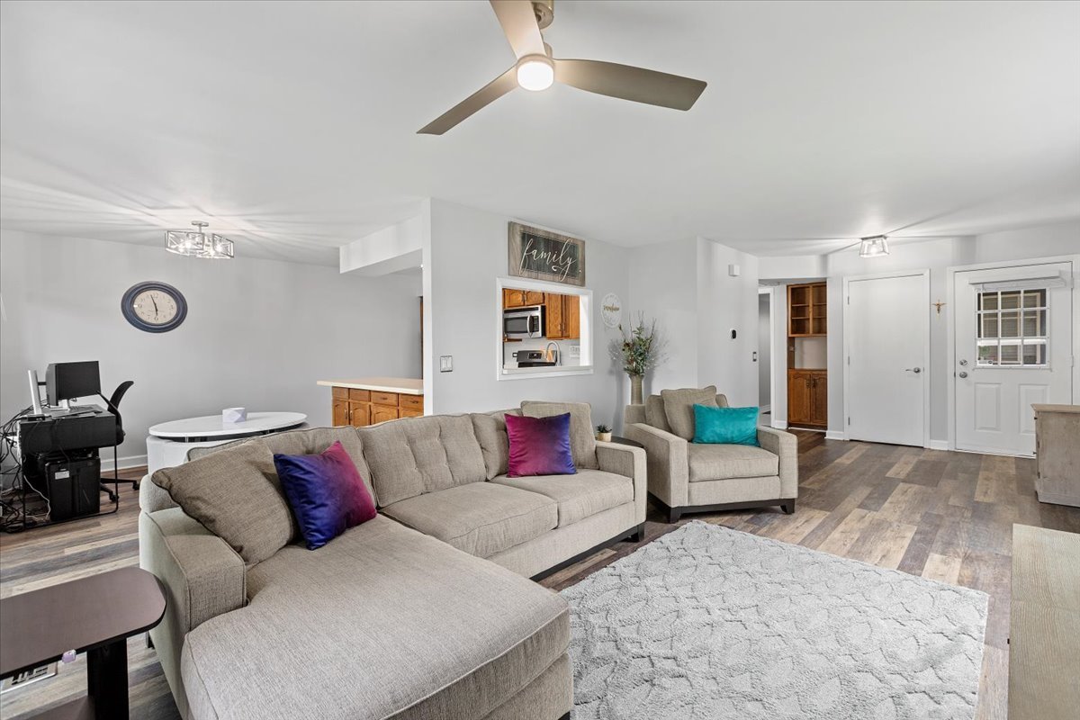 1801 Pebble Beach Circle Unit: 1