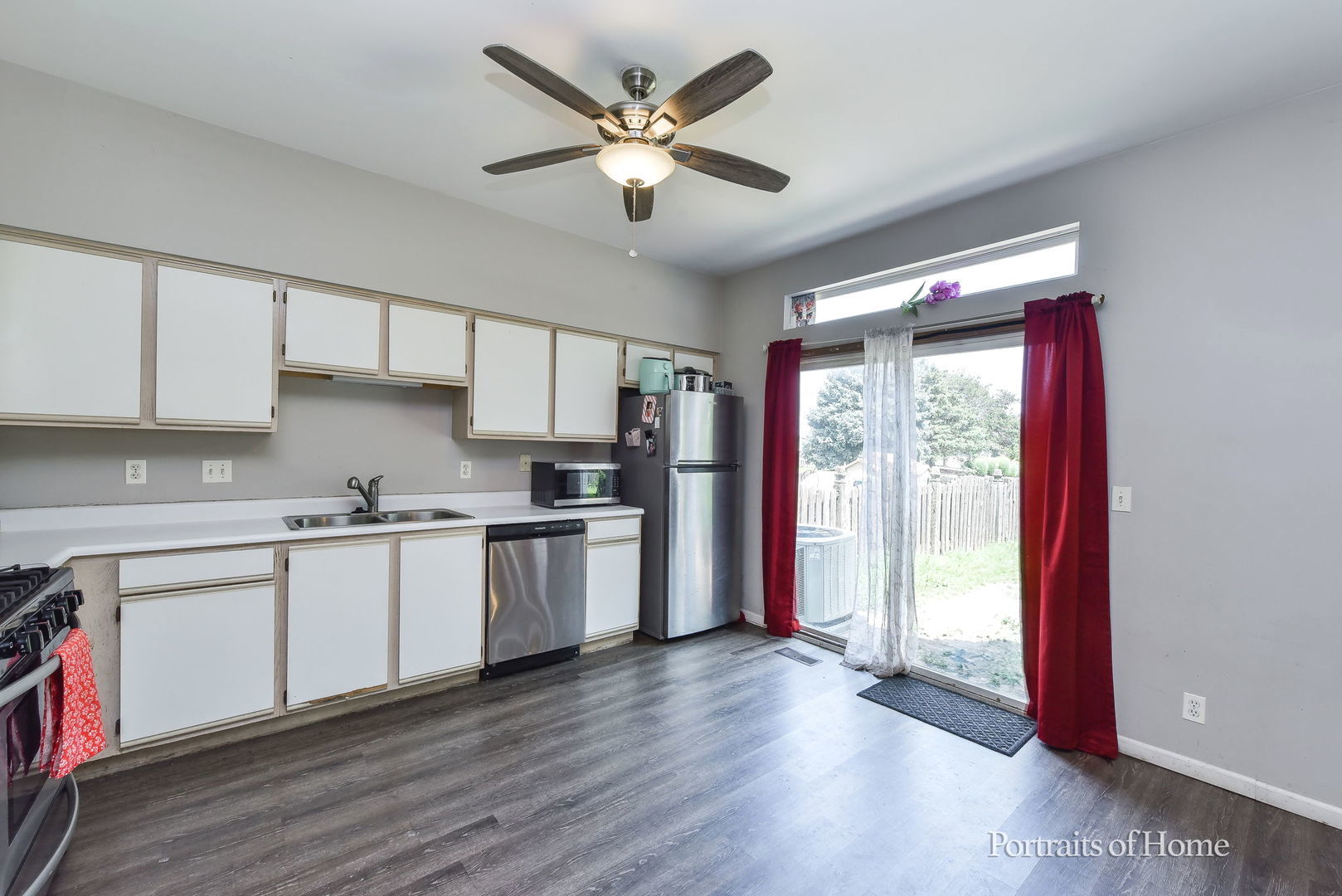 22200 W Norwich Court