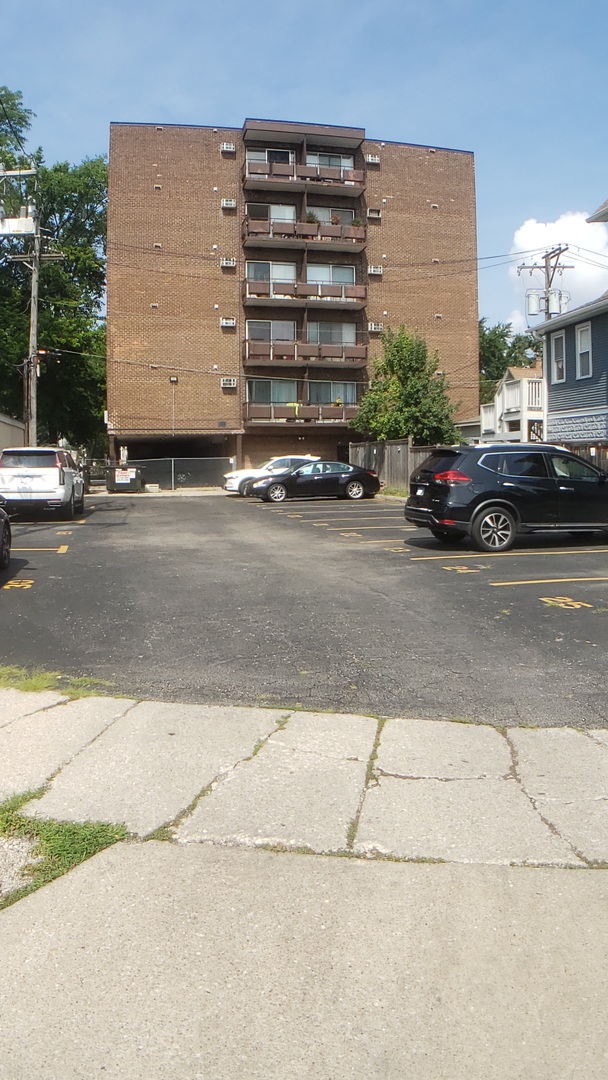 336 Lathrop Avenue Unit: 505