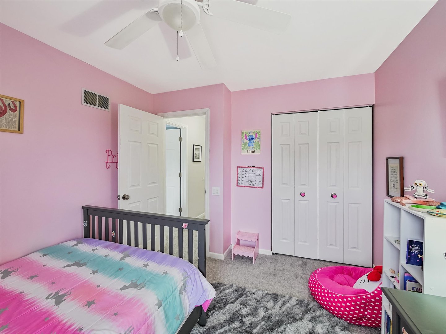 282 E Shag Bark Lane