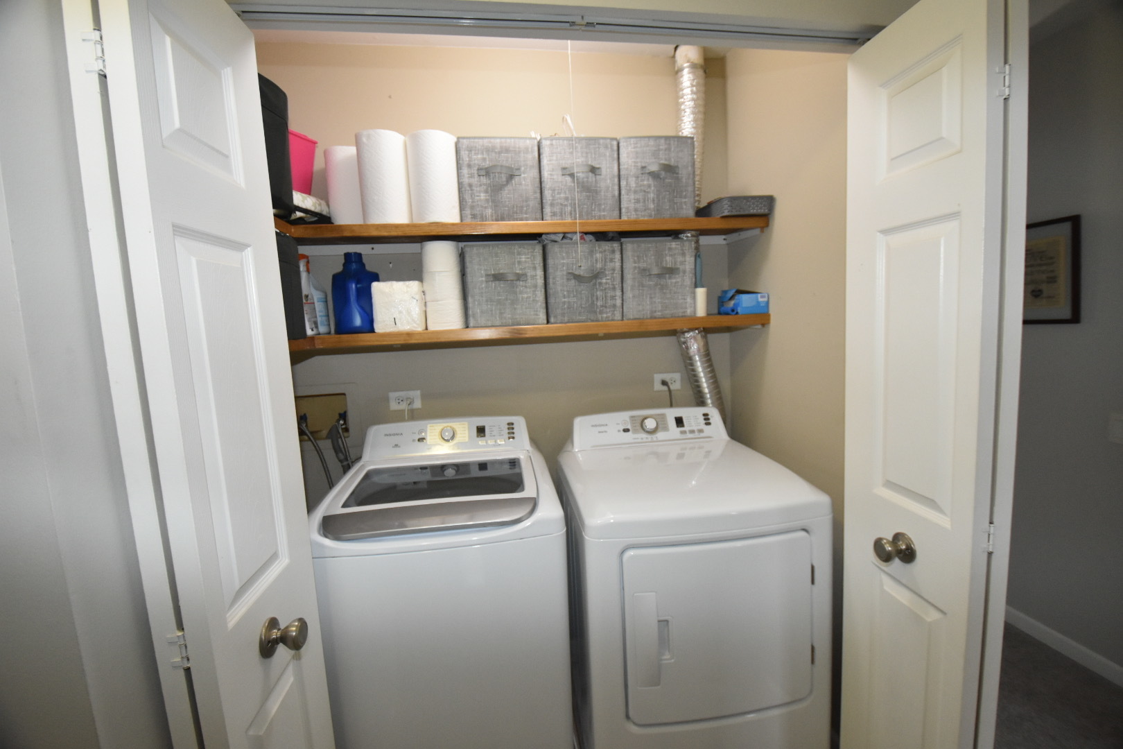 282 E Shag Bark Lane