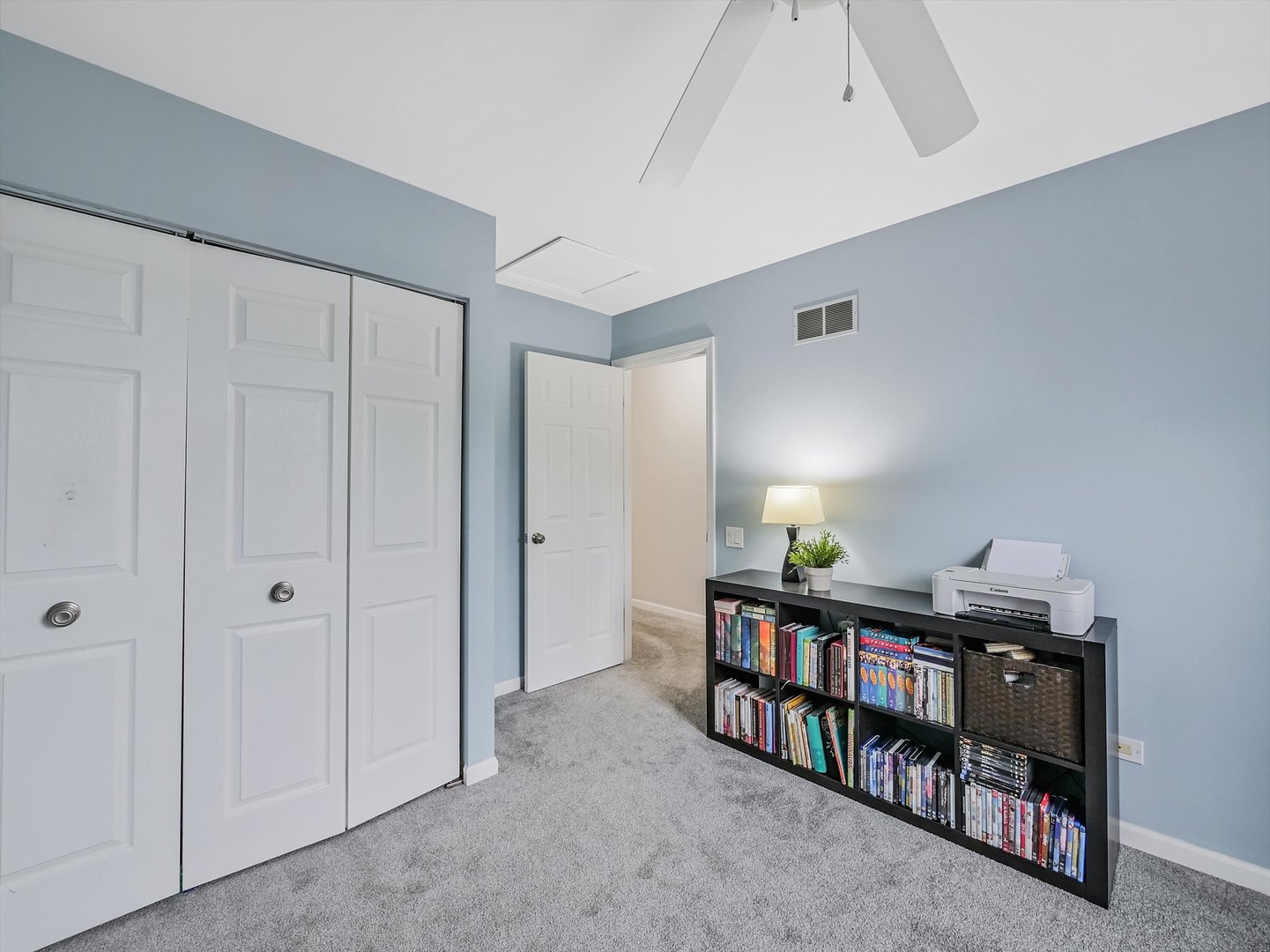 282 E Shag Bark Lane