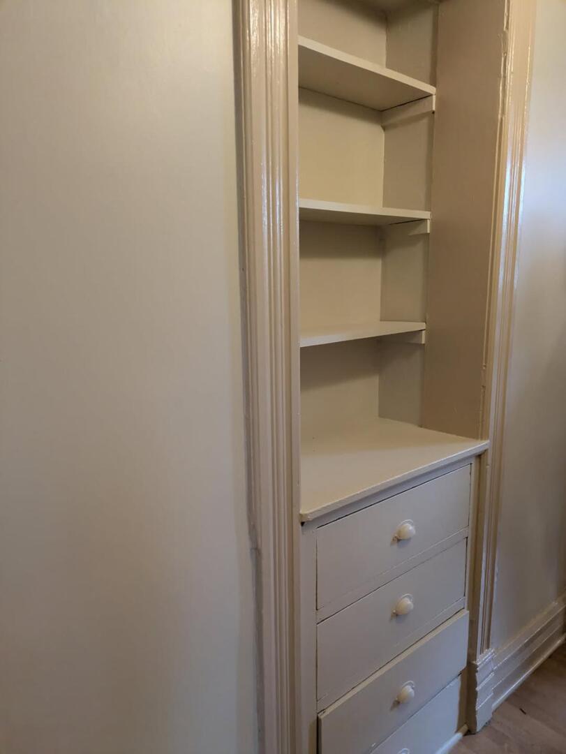 328 W Saint Charles Road