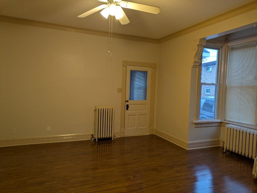 328 W Saint Charles Road