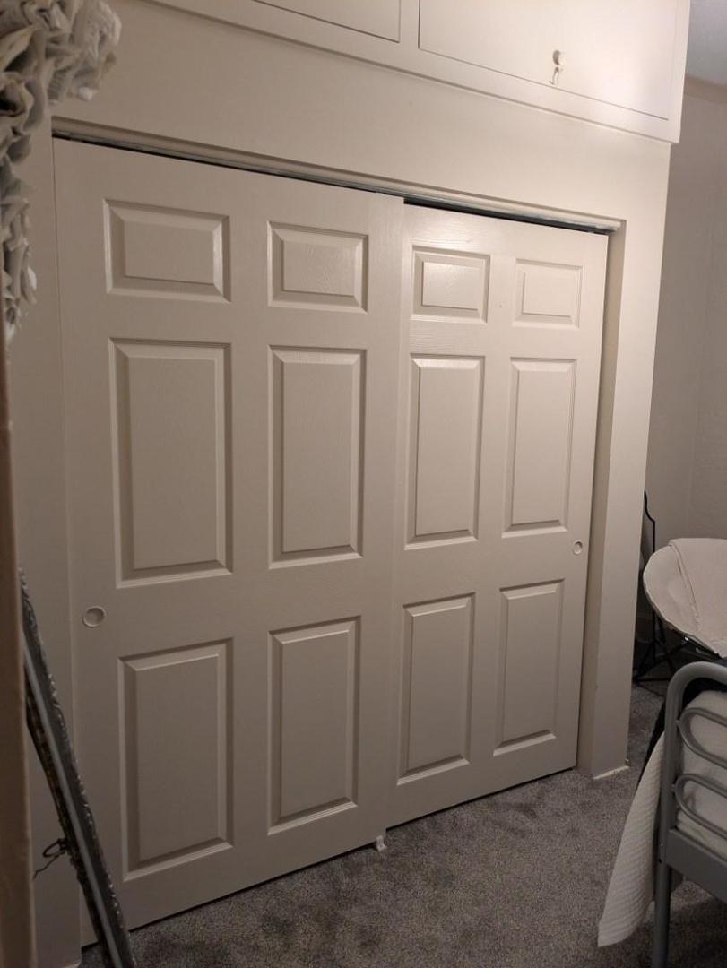 328 W Saint Charles Road