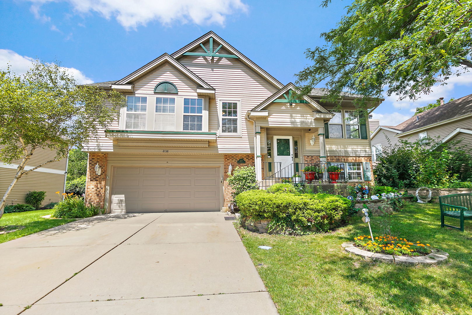 2138 Green Bridge Lane