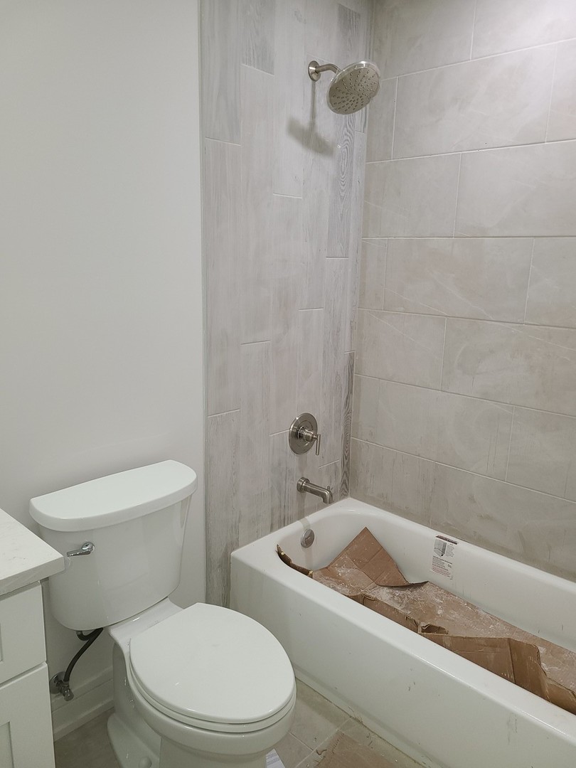 214 N Walnut Street Unit: B