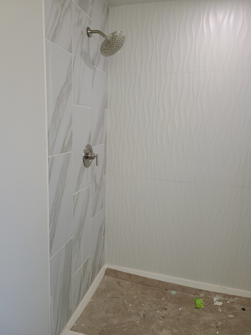 214 N Walnut Street Unit: B