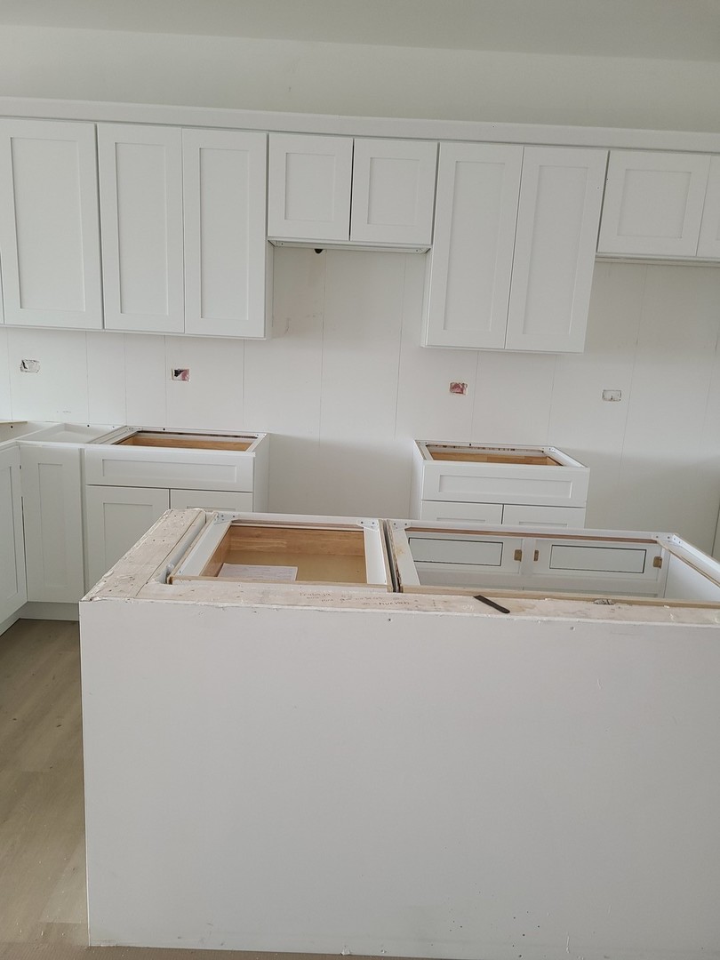 214 N Walnut Street Unit: B