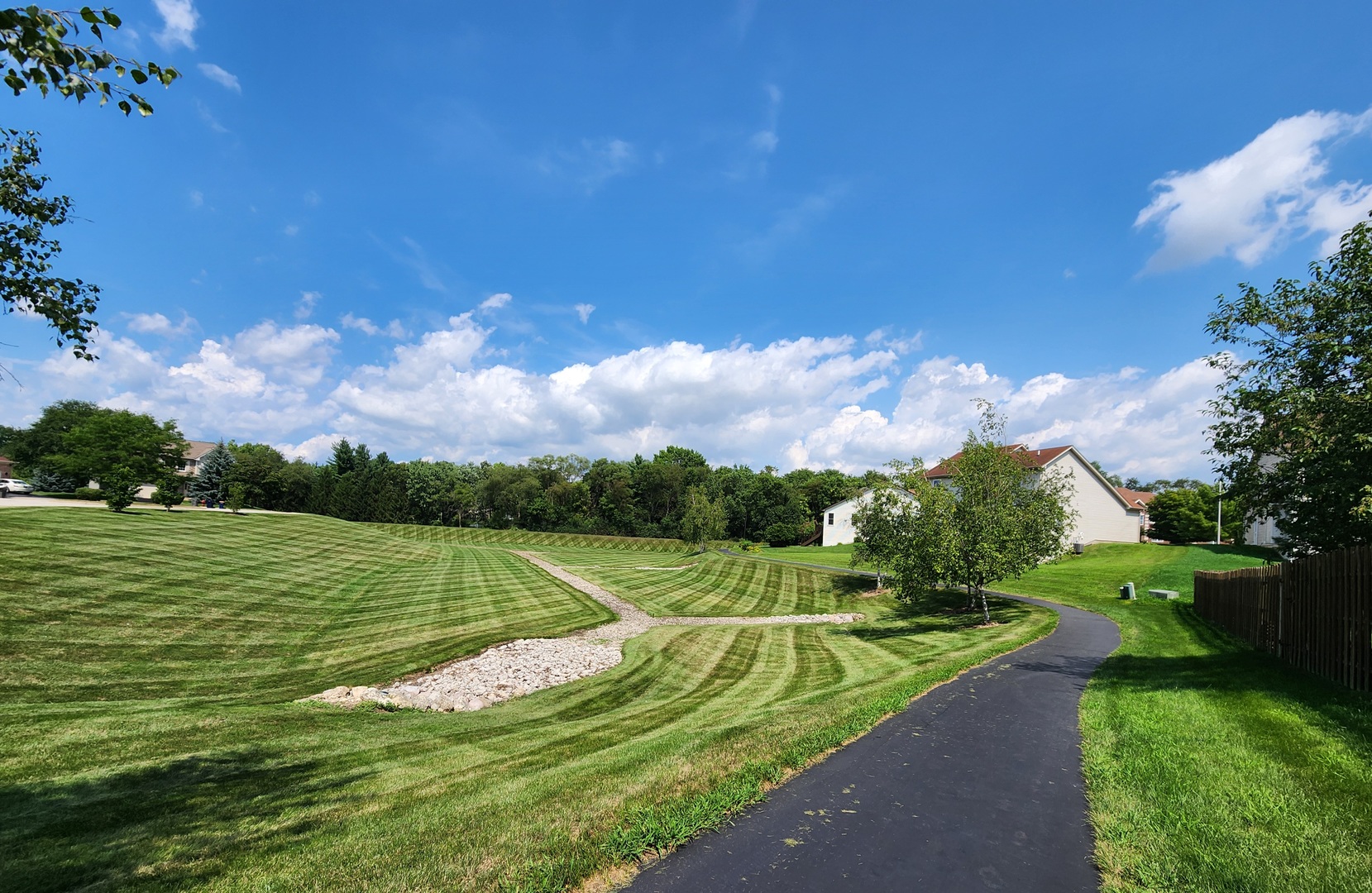 982 Oak Ridge Boulevard