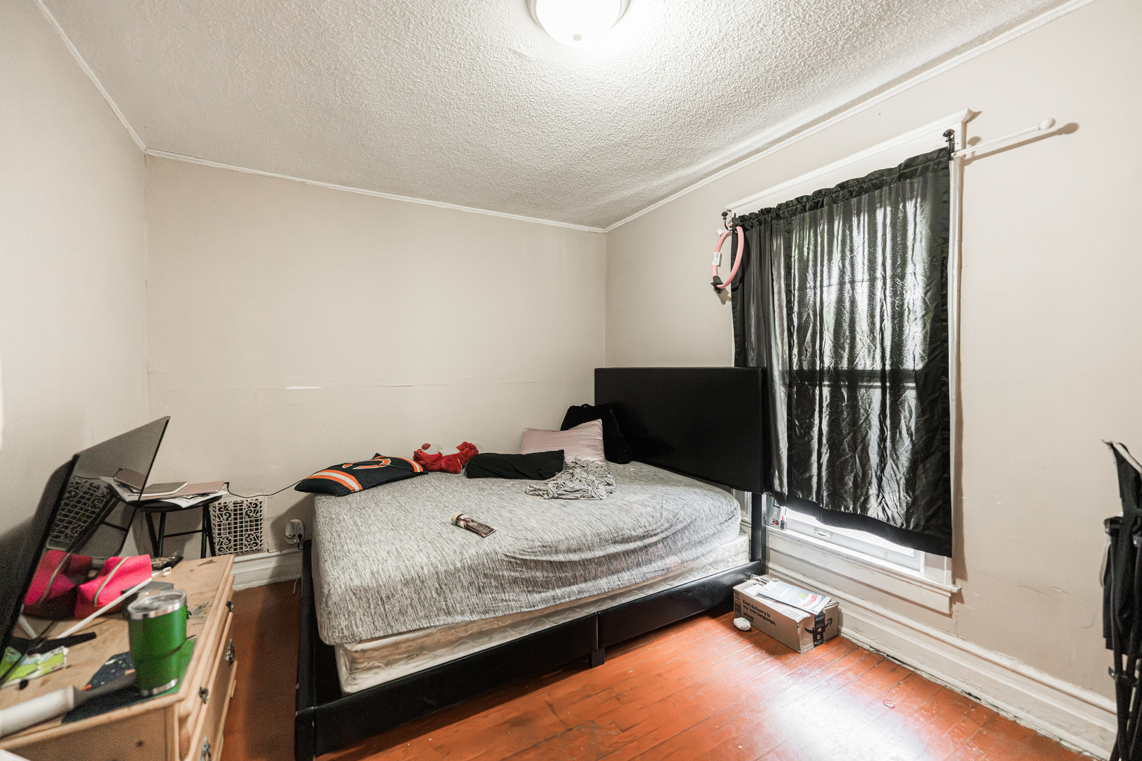 356-358 N SPRING Street