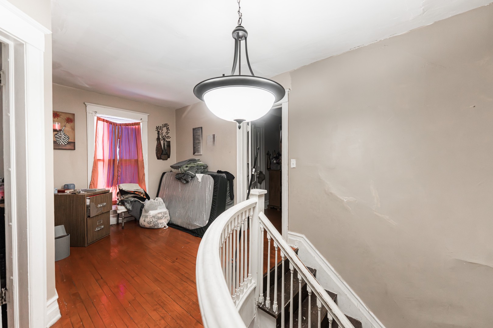 356-358 N SPRING Street