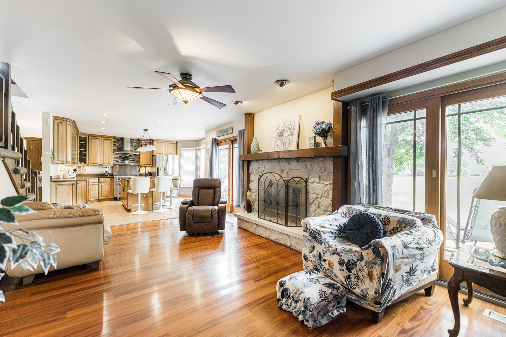 1205 N Scarlet Drive