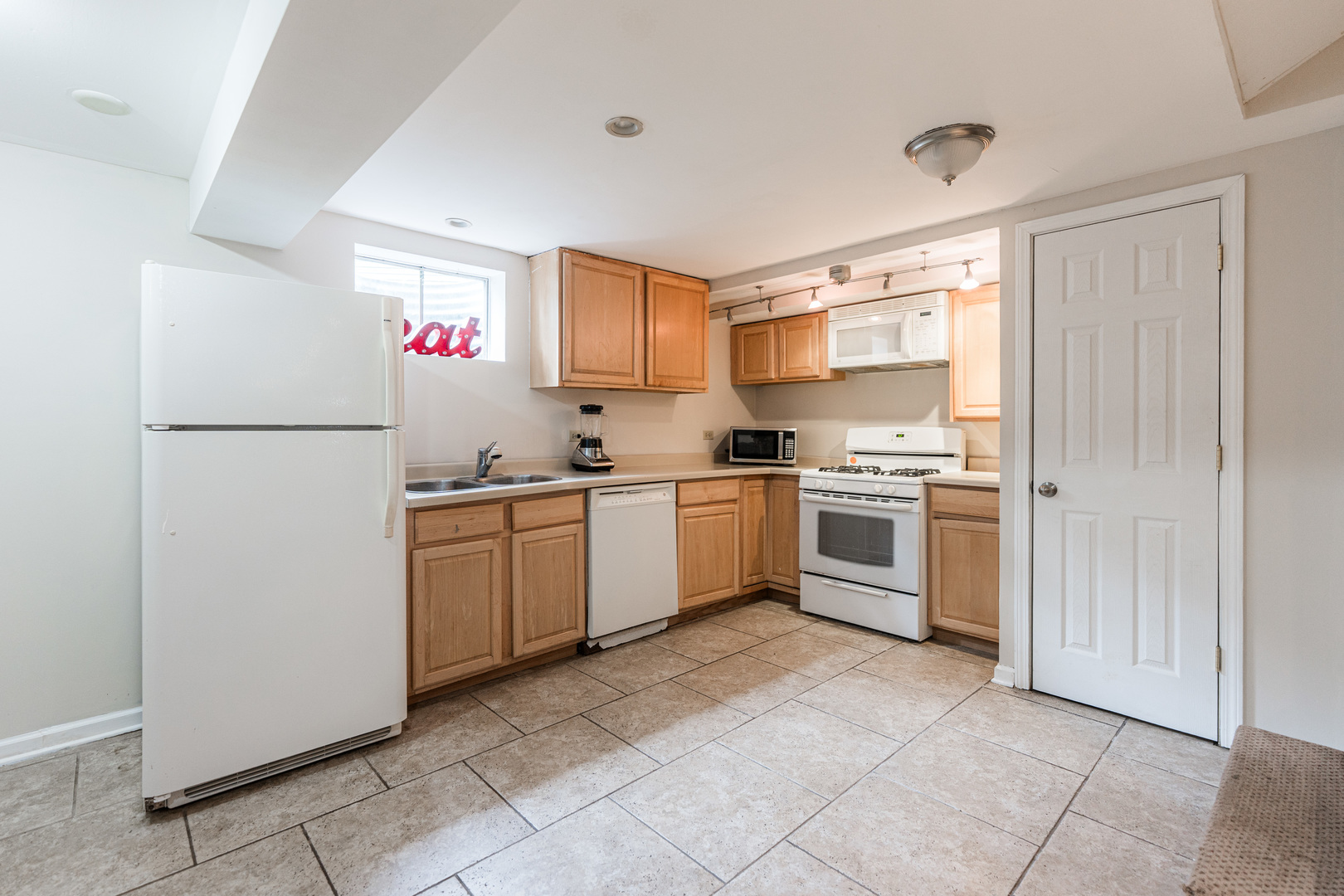 1205 N Scarlet Drive