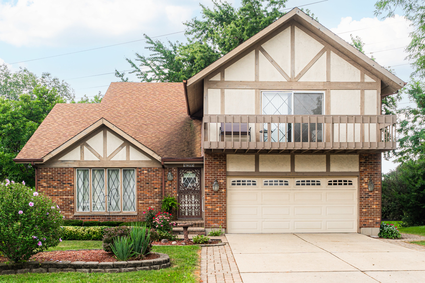 1205 N Scarlet Drive