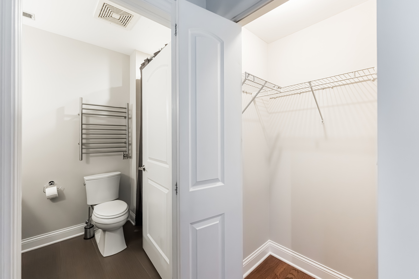 1000 W ADAMS Street Unit: 703