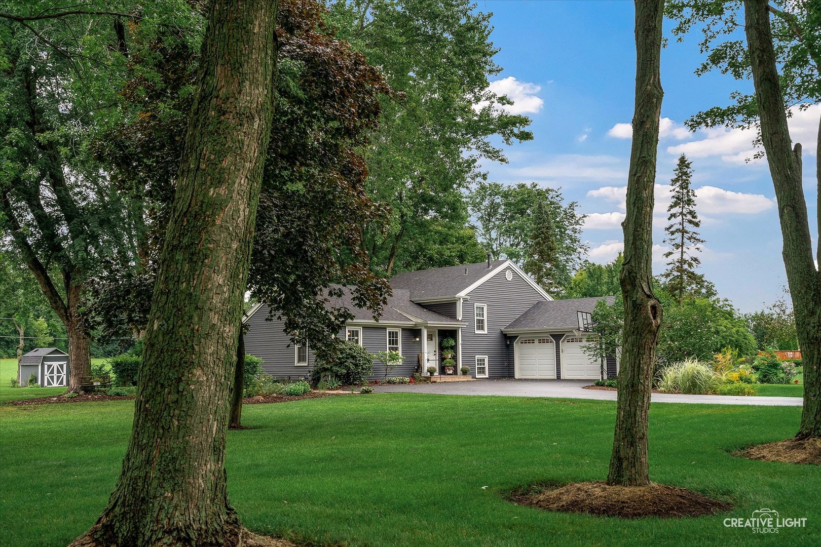 6N162 Far View Court