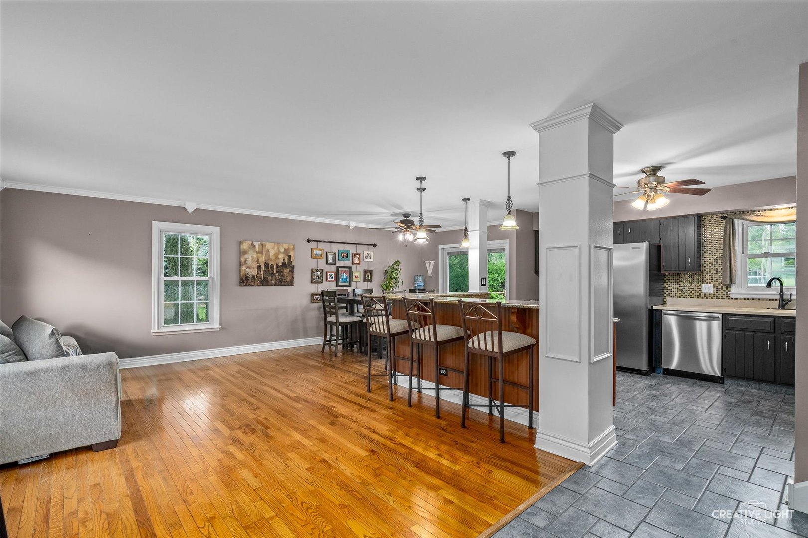 6N162 Far View Court