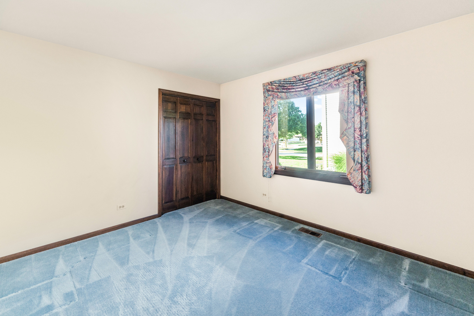 90 N Prairie Drive