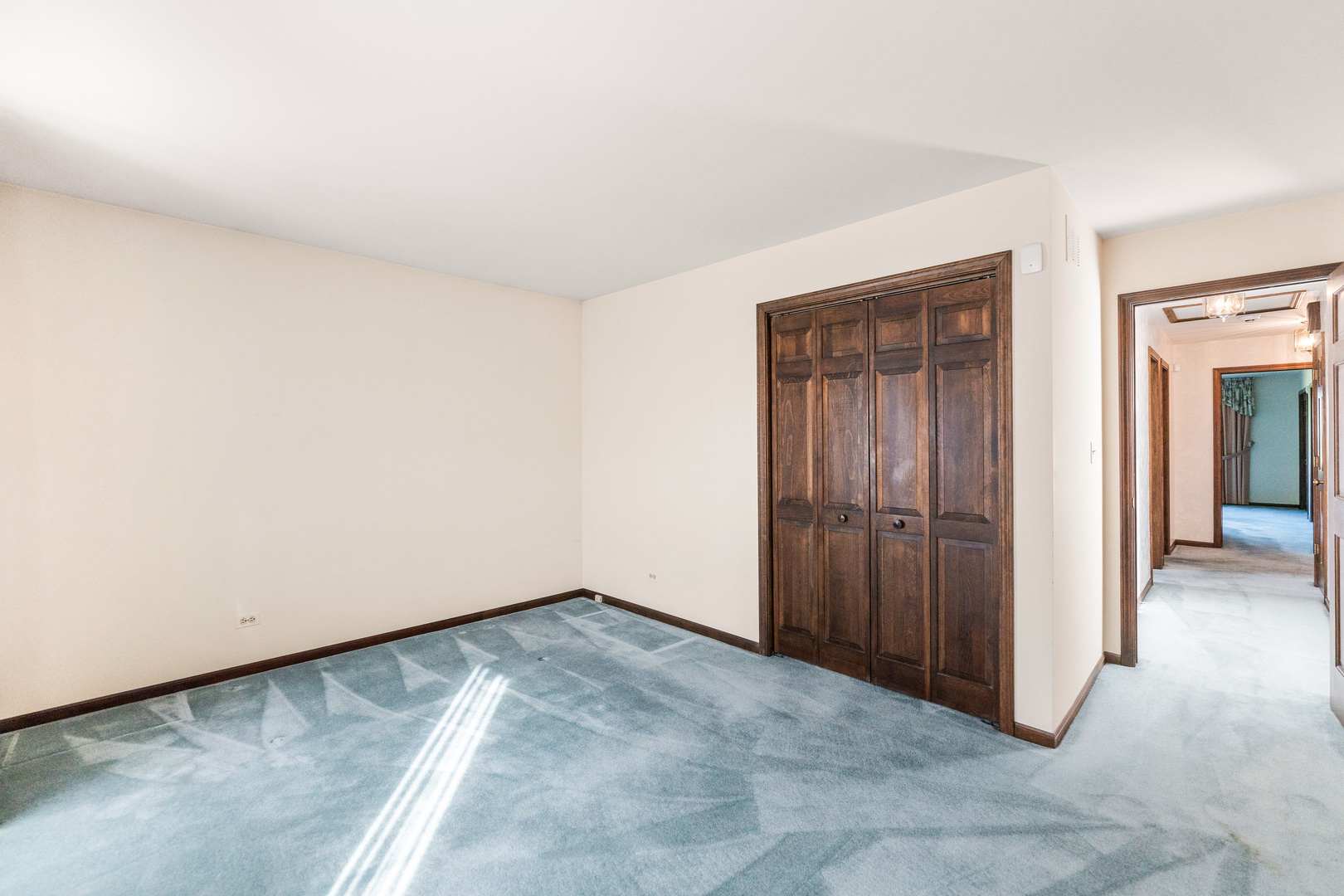 90 N Prairie Drive